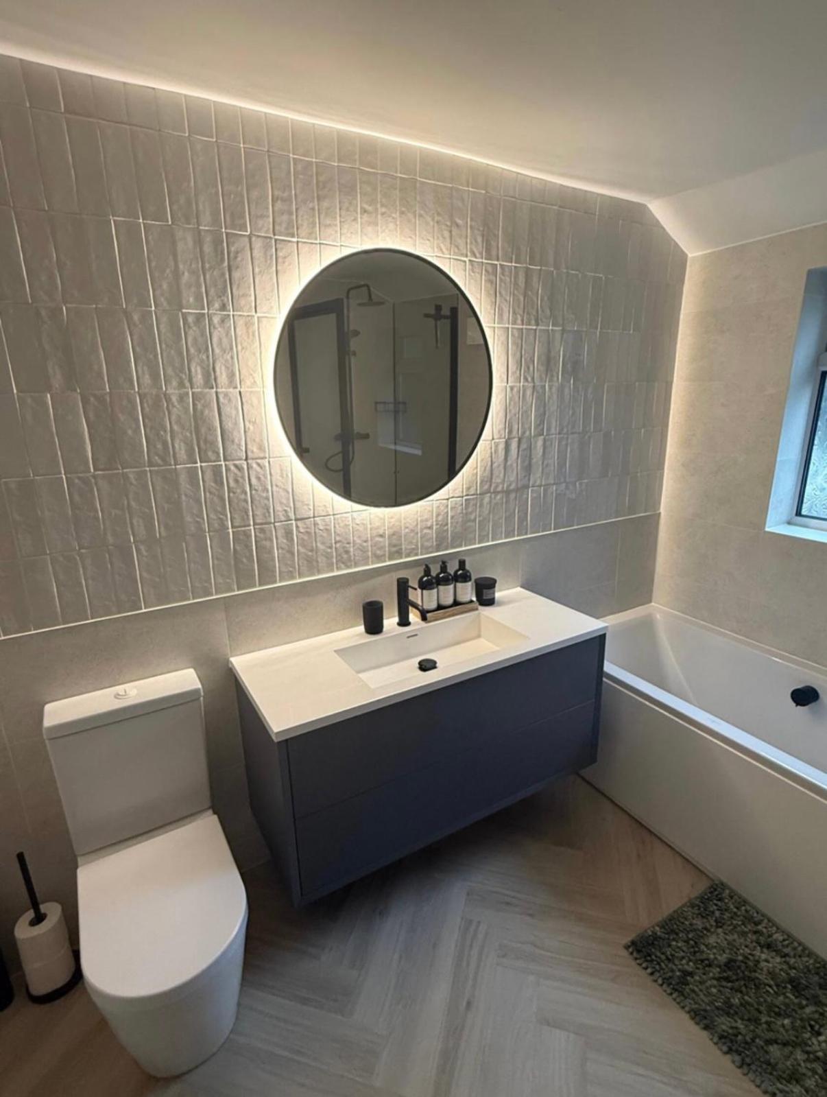 Modern 2 Bed House In Rainham, Kent - Central Location Rainham  Bagian luar foto